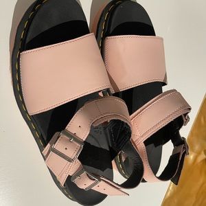 Lightly worn Dr Martin sandal pink and black sod and comfy
